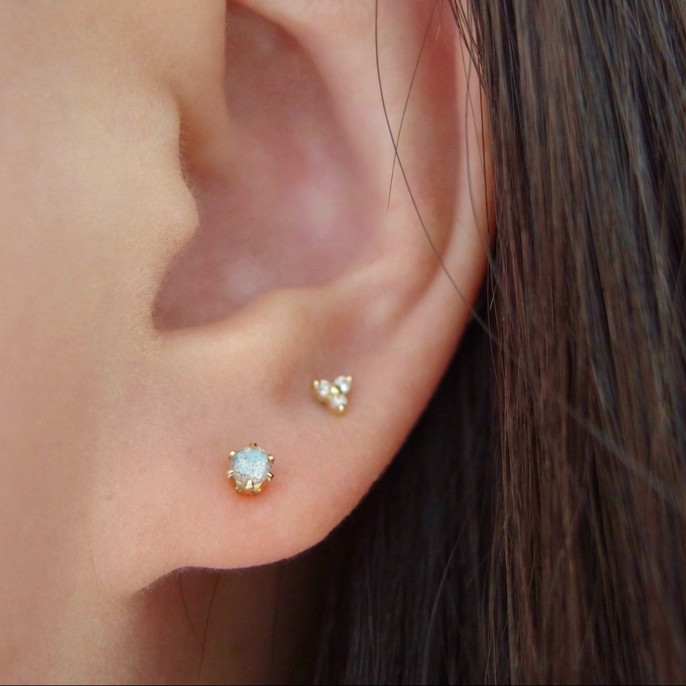3mm labradorite stud earrings 14k GF - Picture 2 of 11